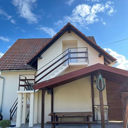 Apartment Anna Saborsko Dış mekan fotoğraf
