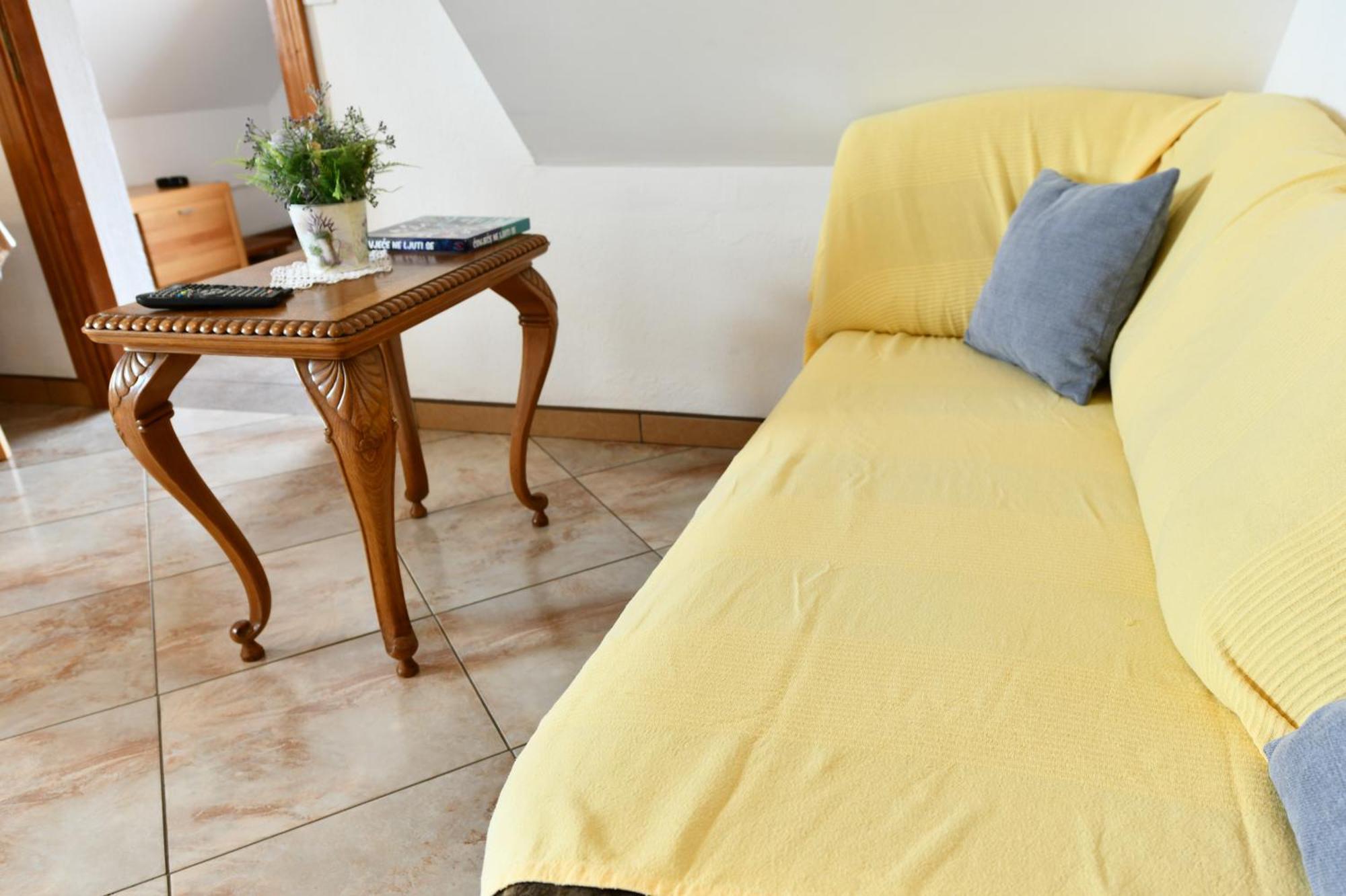 Apartment Anna Saborsko Dış mekan fotoğraf